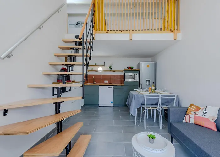 Les Capellanes-4 By Interhome *